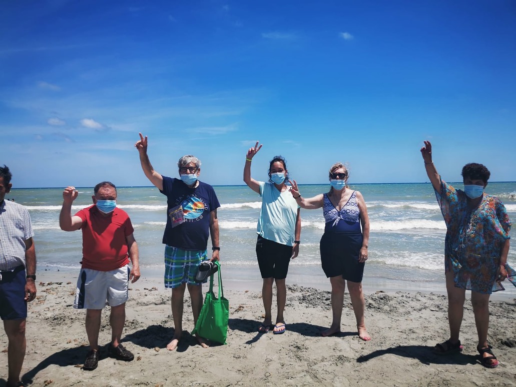 Día de playa en La Torre Derribada (San Pedro del Pinatar)