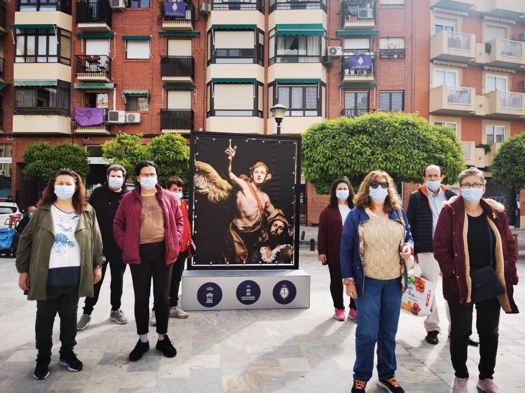 Exposición de fotografías en la Plaza San Agustín de Murcia